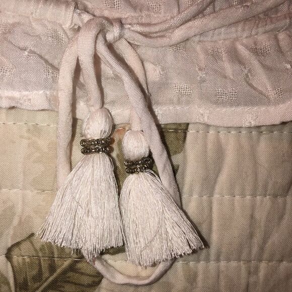 AE L Lace Halter Ruffled Crop Top Beaded Tassels - Picture 3 of 12